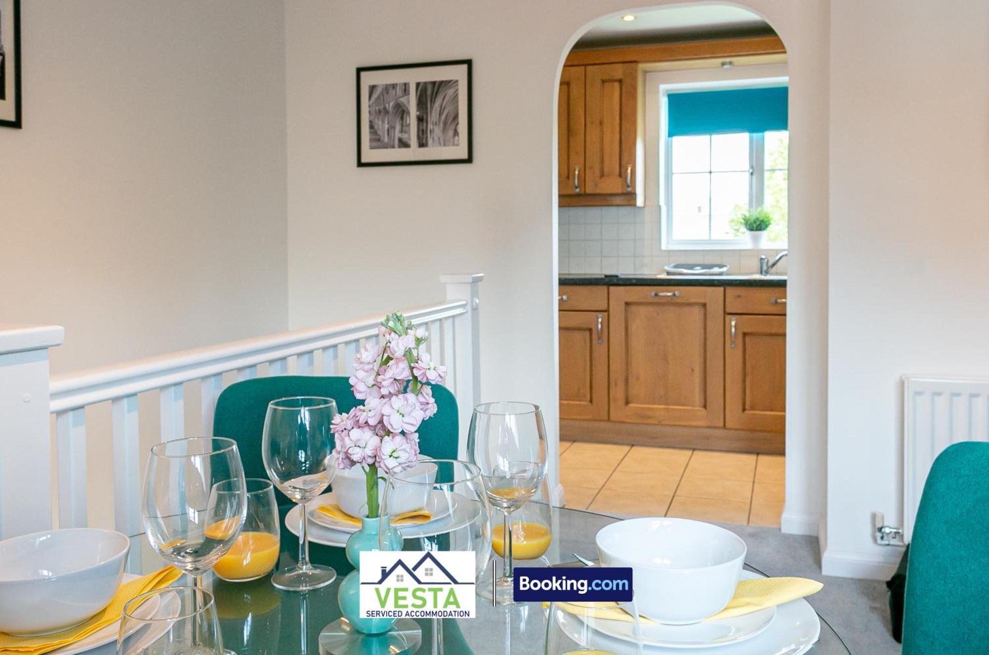 Three Bedroom Apartment By Vesta Serviced Accommodation & Short Lets Hatfield With Free Parking Eksteriør billede